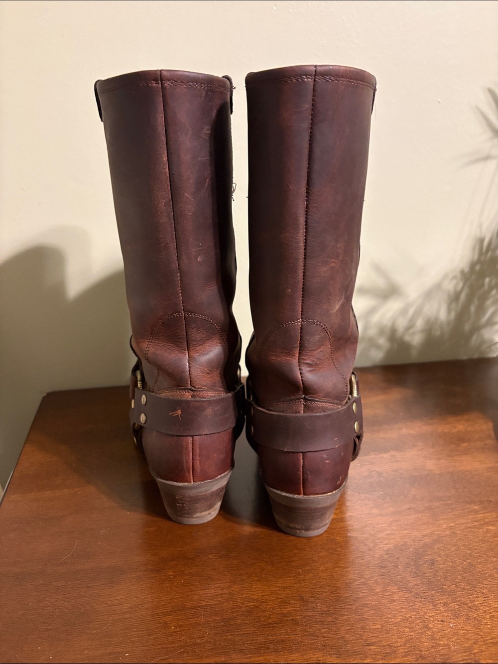Ariat Vintage Women's Brown Leather Motorcycle Harness Boots - Size 6.5B - Picture 7 of 7